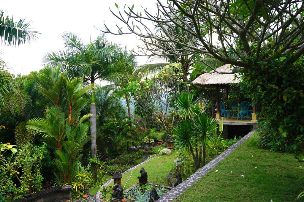 Gunung Paradis Retreat Munduk Buitenkant foto