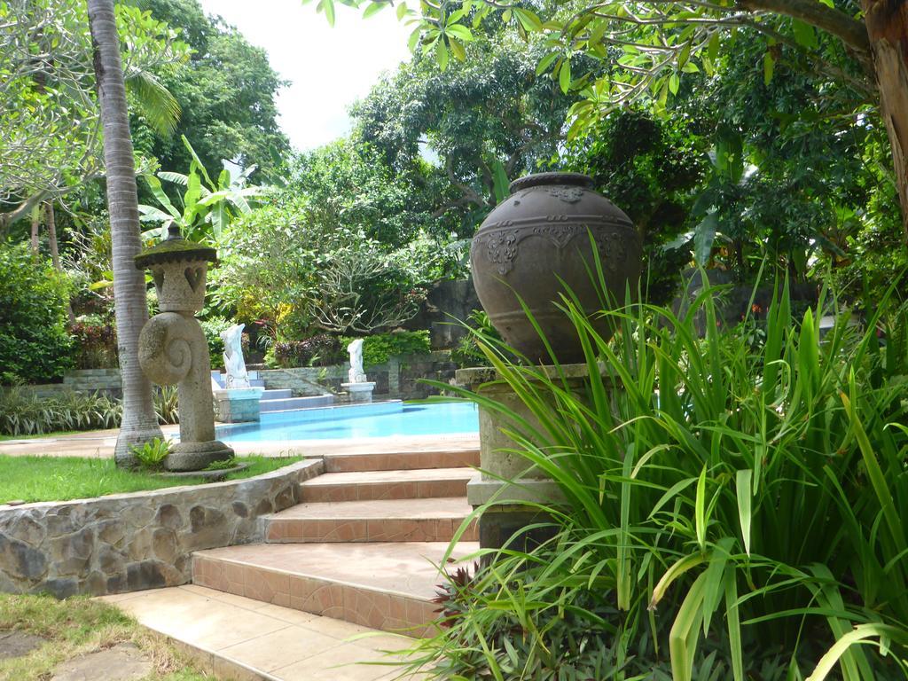 Gunung Paradis Retreat Munduk Buitenkant foto